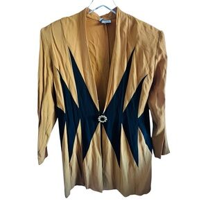 Vintage Michele Fashions Women's Mustard and Black Statement Blazer